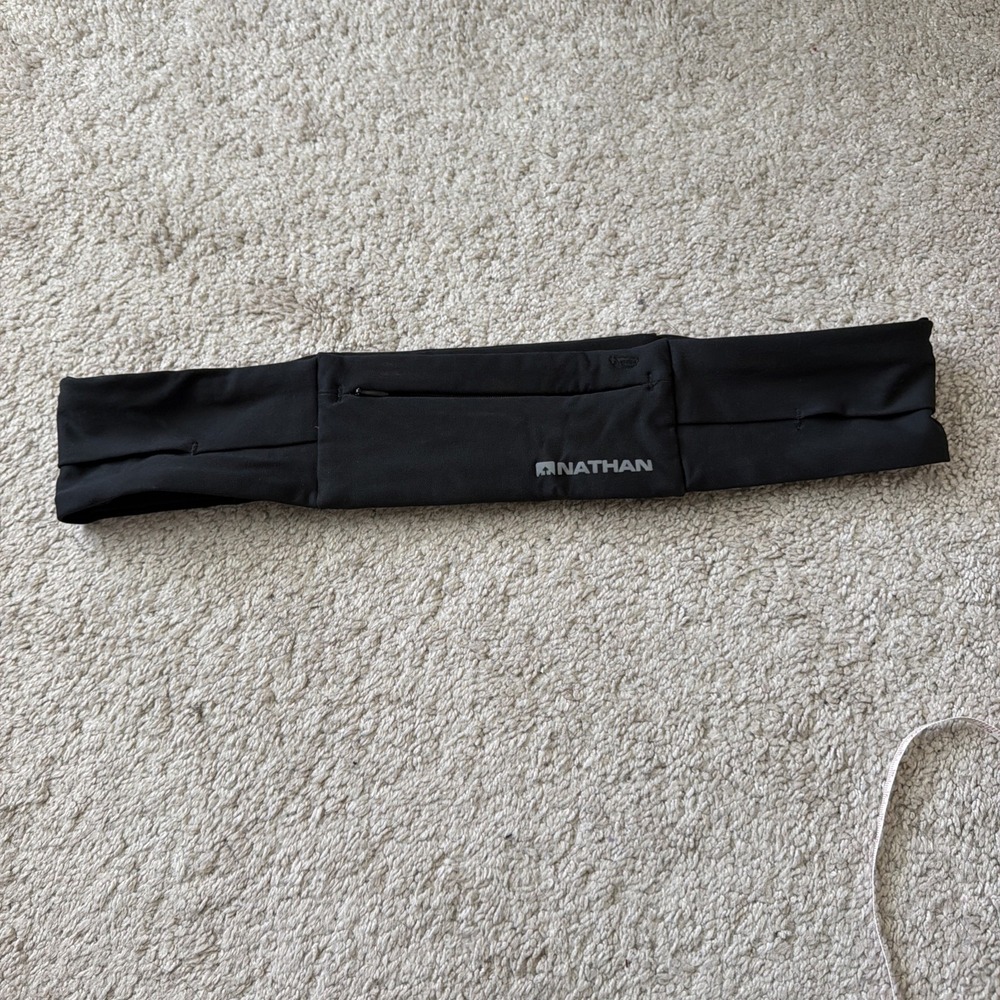 Nathan Zipster Running Belt Black Unisex Large Jogging Training Walking Hiking